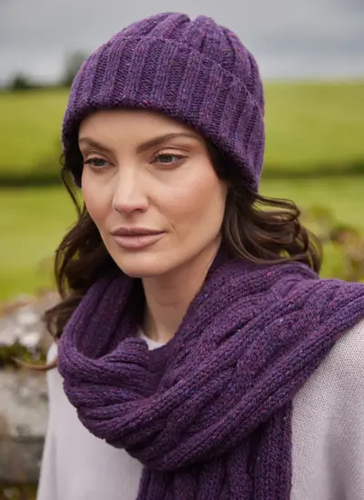 Fisherman Donegal Fleck Ribbed Beanie in Blackcurrant